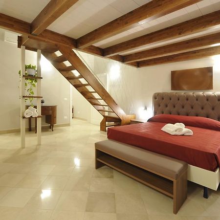 Palazzo Massari Hotel Lecce Ngoại thất bức ảnh