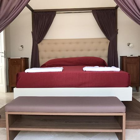 Palazzo Massari Hotel Lecce Ngoại thất bức ảnh