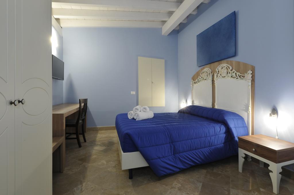 Palazzo Massari Hotel Lecce Ngoại thất bức ảnh