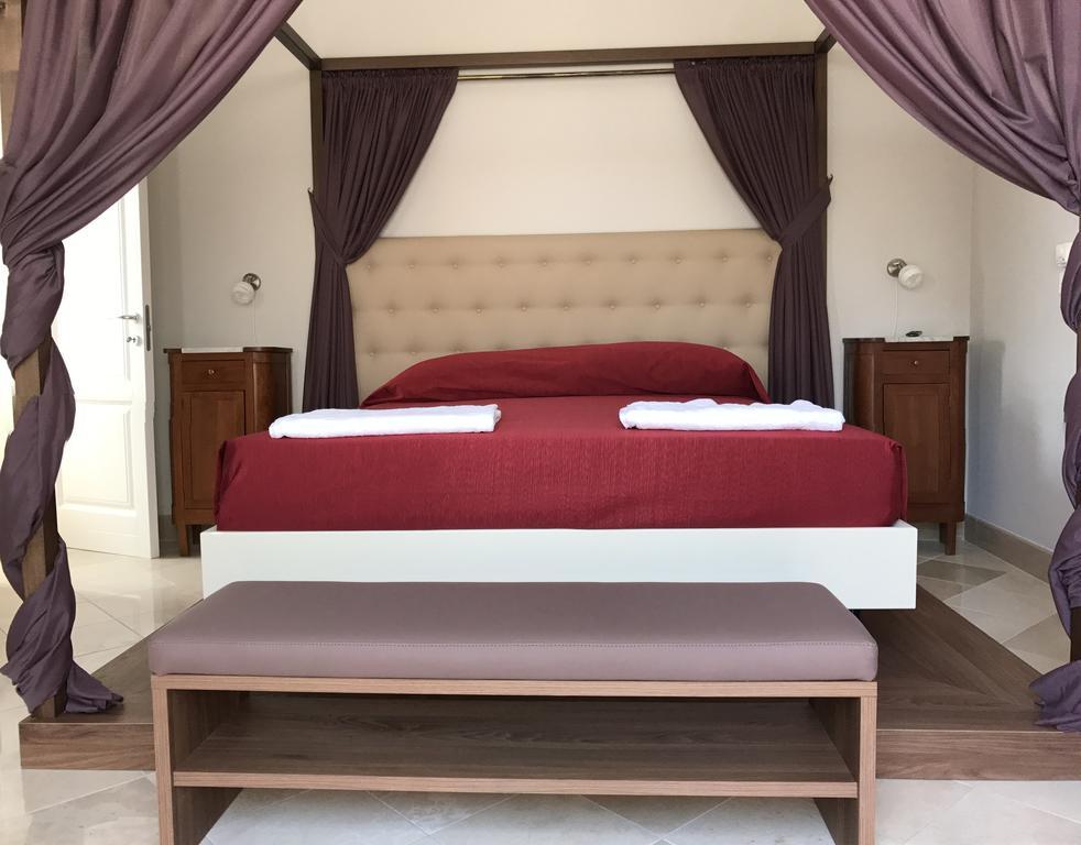 Palazzo Massari Hotel Lecce Ngoại thất bức ảnh