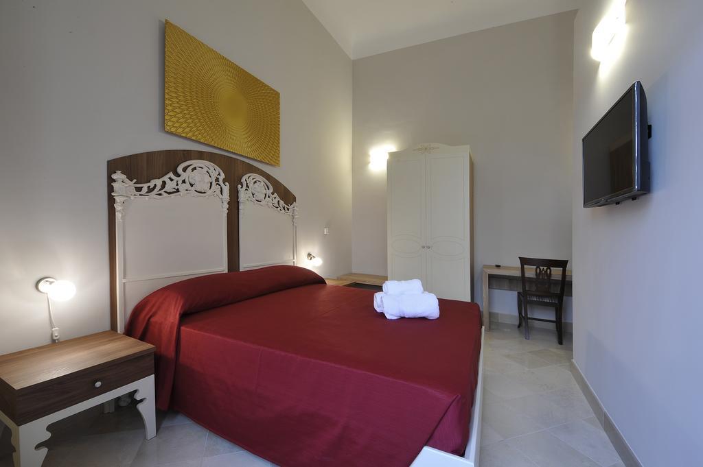 Palazzo Massari Hotel Lecce Ngoại thất bức ảnh