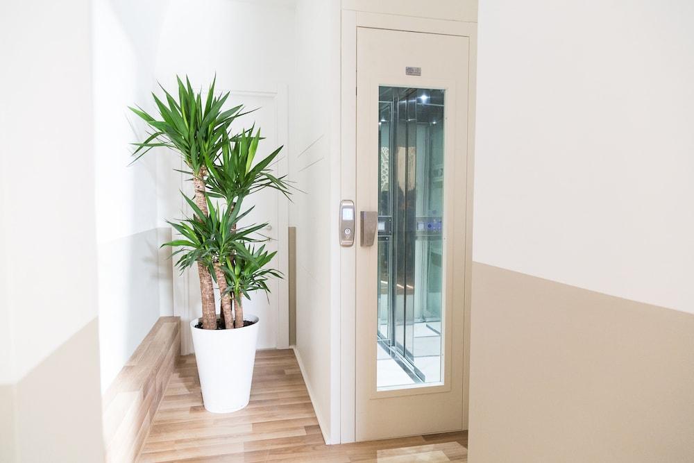 Palazzo Massari Hotel Lecce Ngoại thất bức ảnh